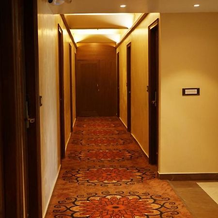 Hotel Sukh Mehal 잘란다르 외부 사진